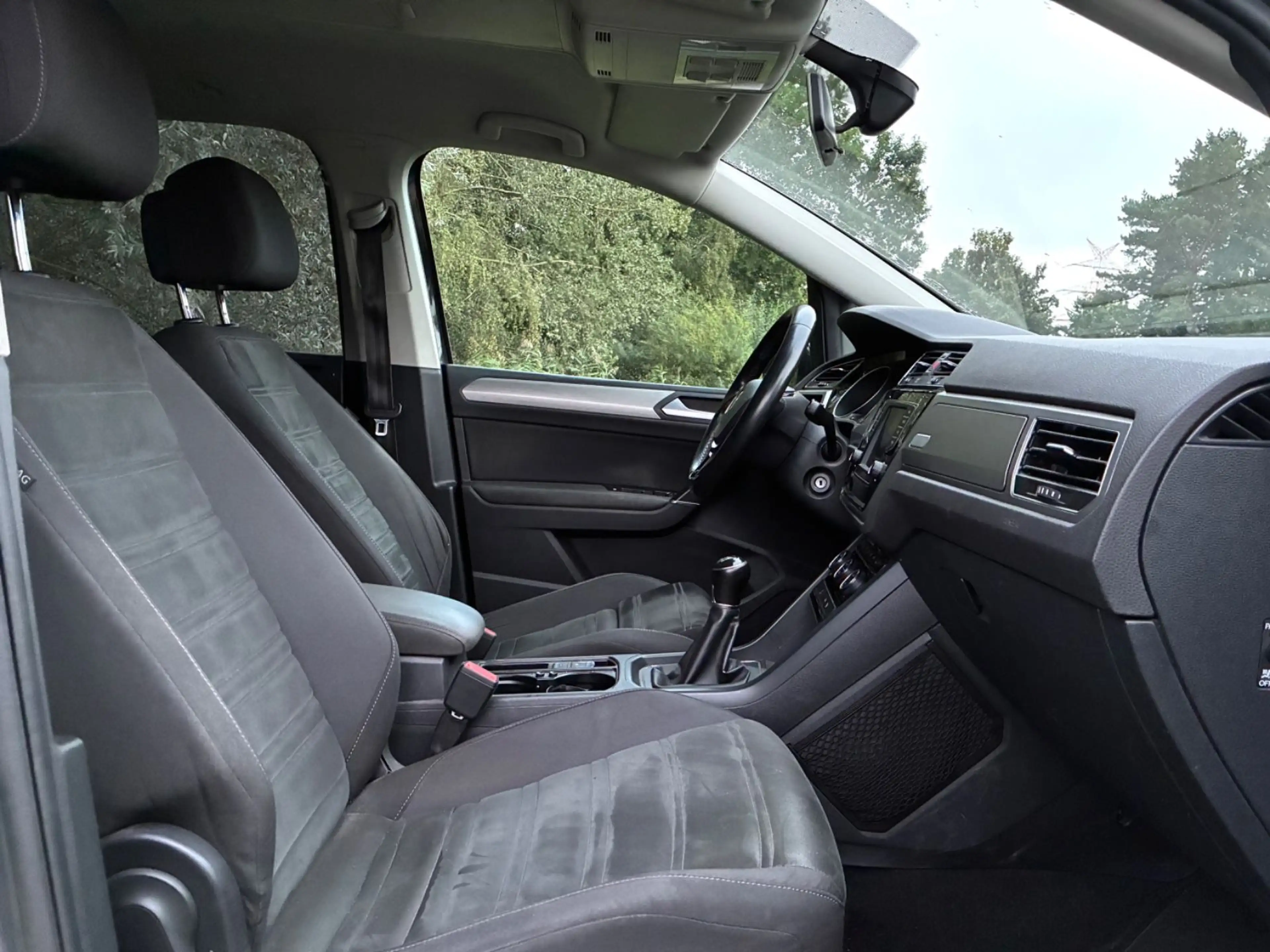 Volkswagen Touran 2.0l TDI Comfortline Tüv=Neu! 7-Sitzer! — photo 9