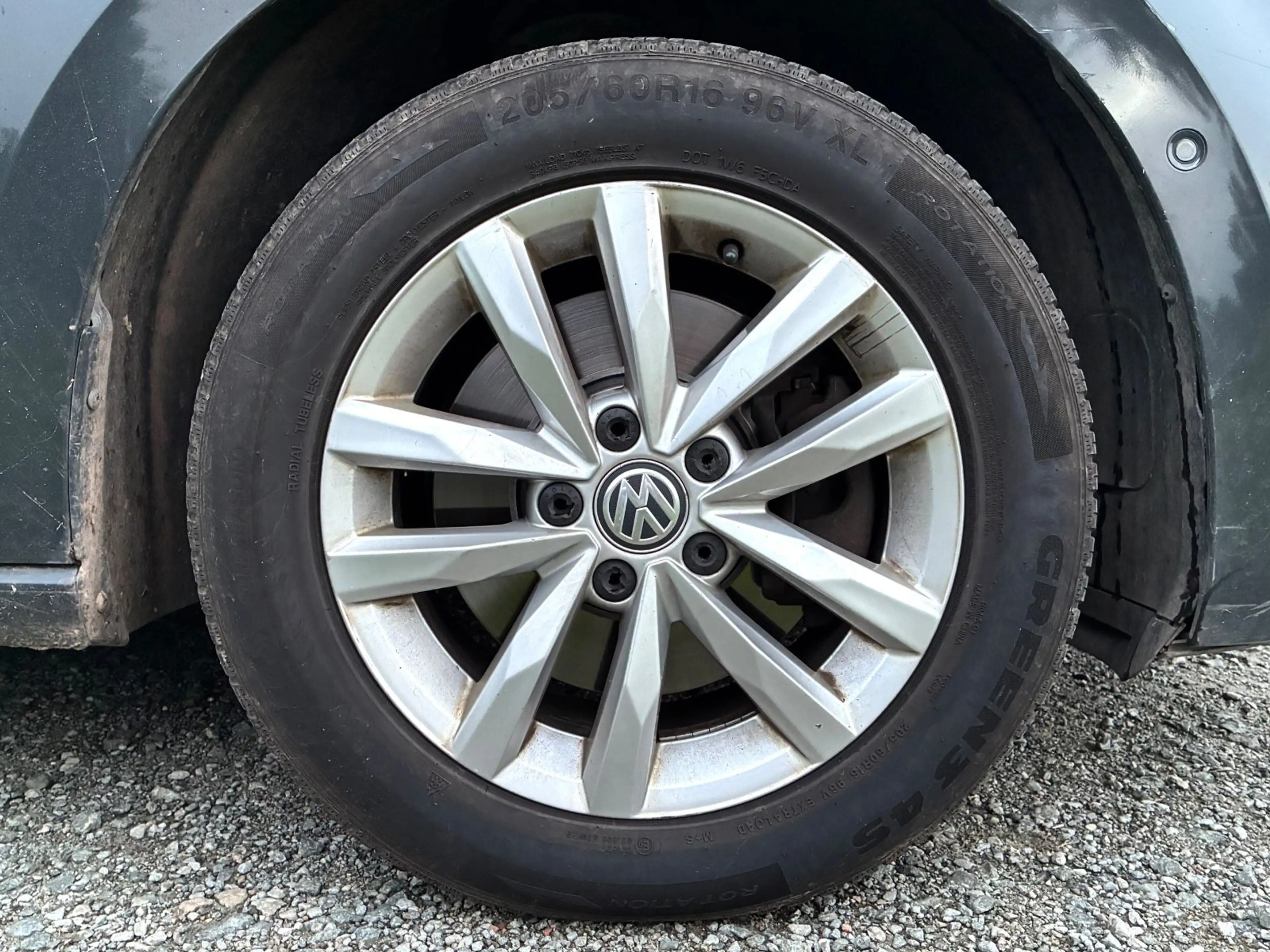 Volkswagen Touran 2.0l TDI Comfortline Tüv=Neu! 7-Sitzer! — photo 7