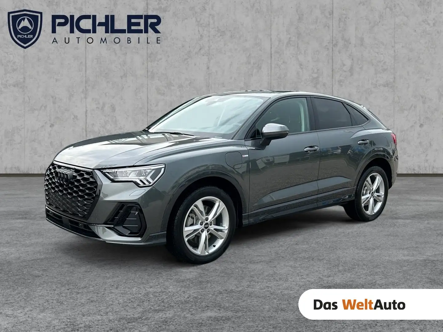 Audi Q3 e-tron 45 TFSI e S line ext Grau - 1