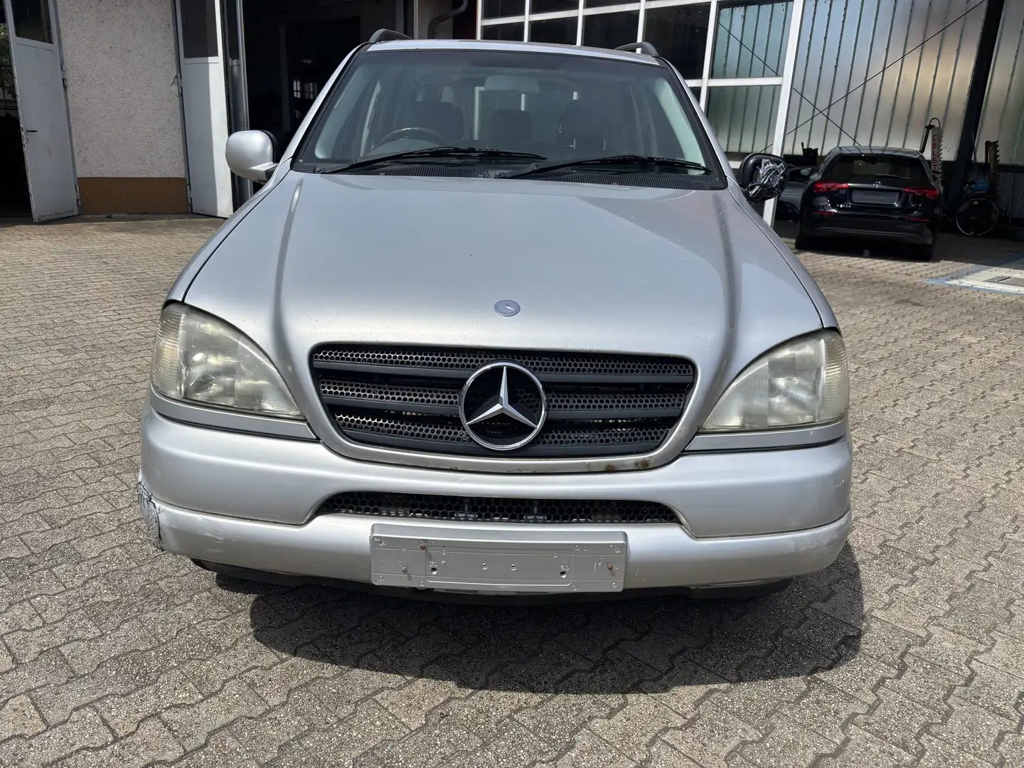 Mercedes-Benz ML 270 CDI AHK Wegfahrsperre 115000KM Silber - 2