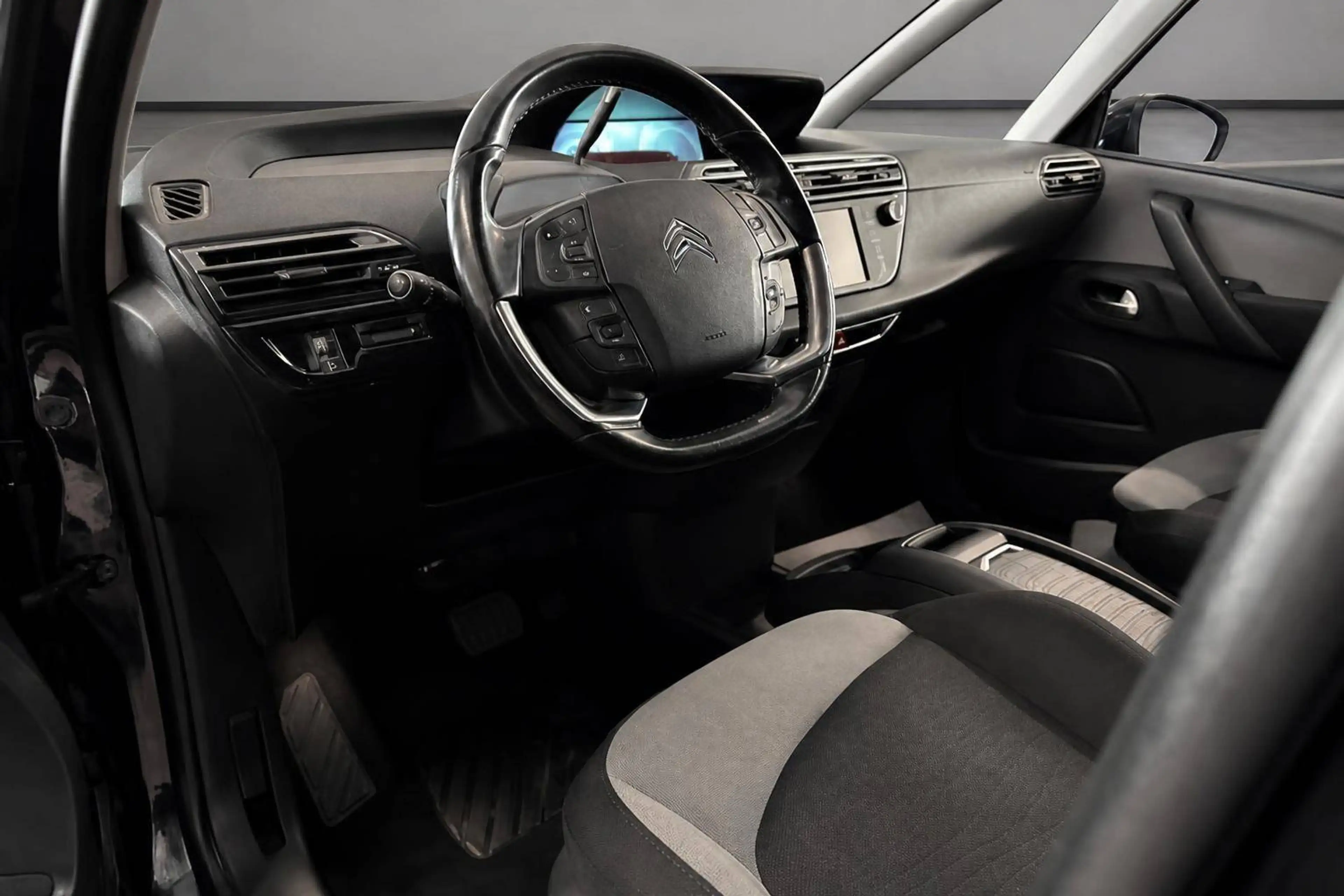 Citroen Grand C4 SpaceTourer Grand C4 Picasso//Selection//7. Sitzer//Navi// — photo 9