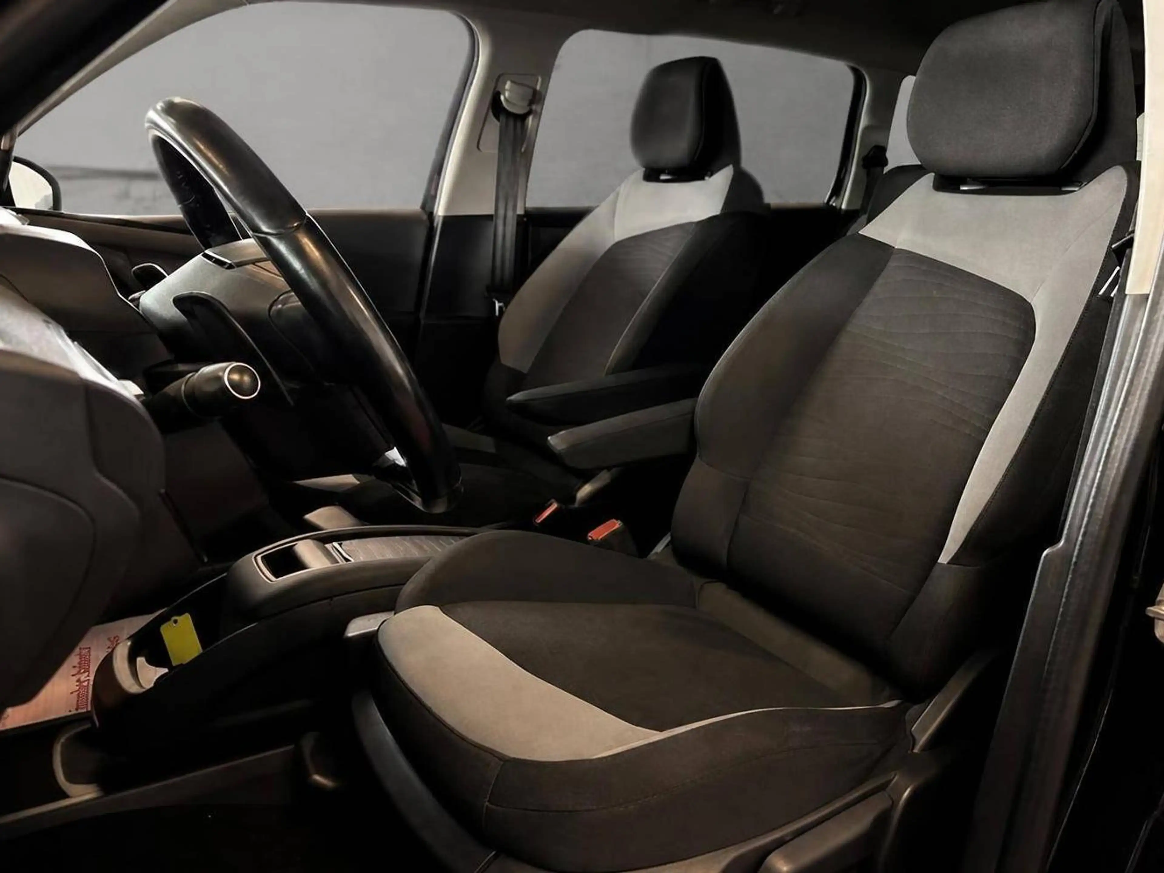 Citroen Grand C4 SpaceTourer Grand C4 Picasso//Selection//7. Sitzer//Navi// — photo 11