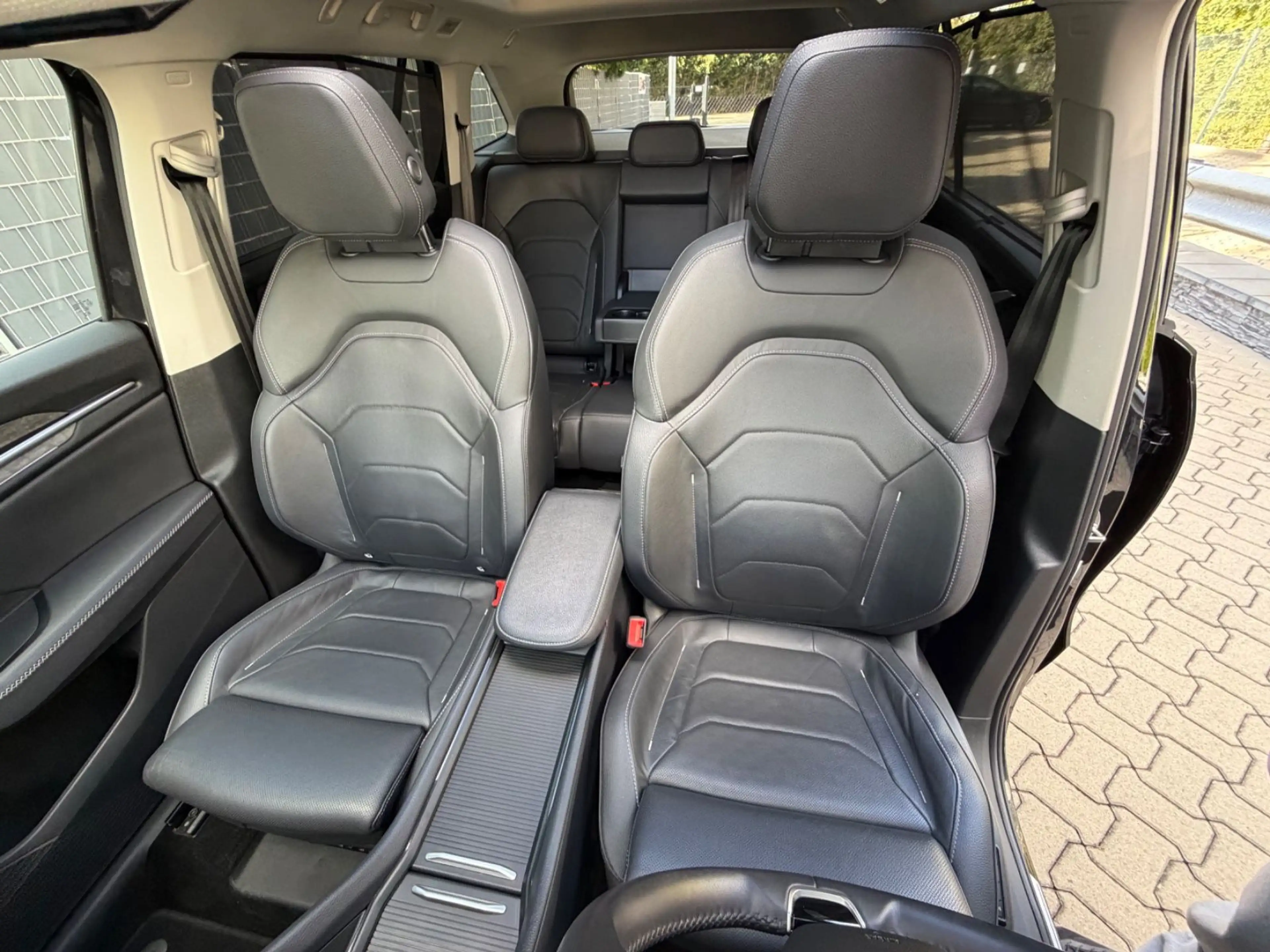 Skoda Kodiaq 1.5 TSI iV 150 kW Selection — photo 12