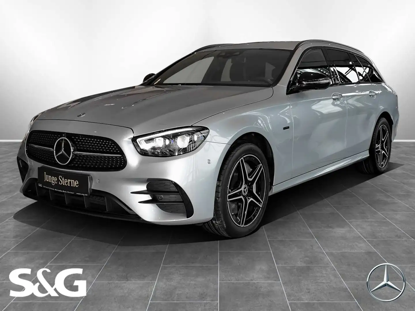Mercedes-Benz E 300 de 4M T AMG+AHK+360 KAMERA+DISTRONIC+HIFI Argent - 1