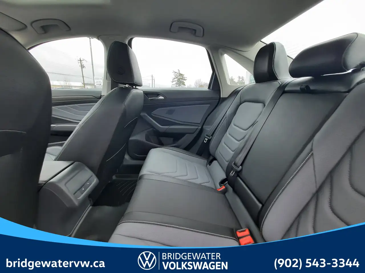 Volkswagen Jetta снимка Volkswagen Jetta