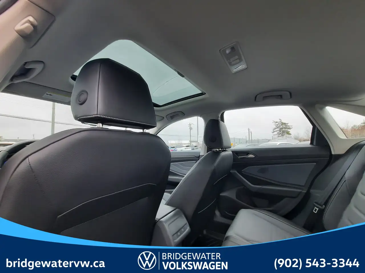 Volkswagen Jetta снимка Volkswagen Jetta