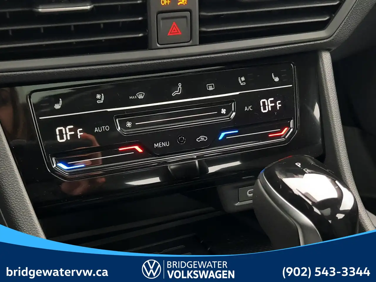 Volkswagen Jetta снимка Volkswagen Jetta