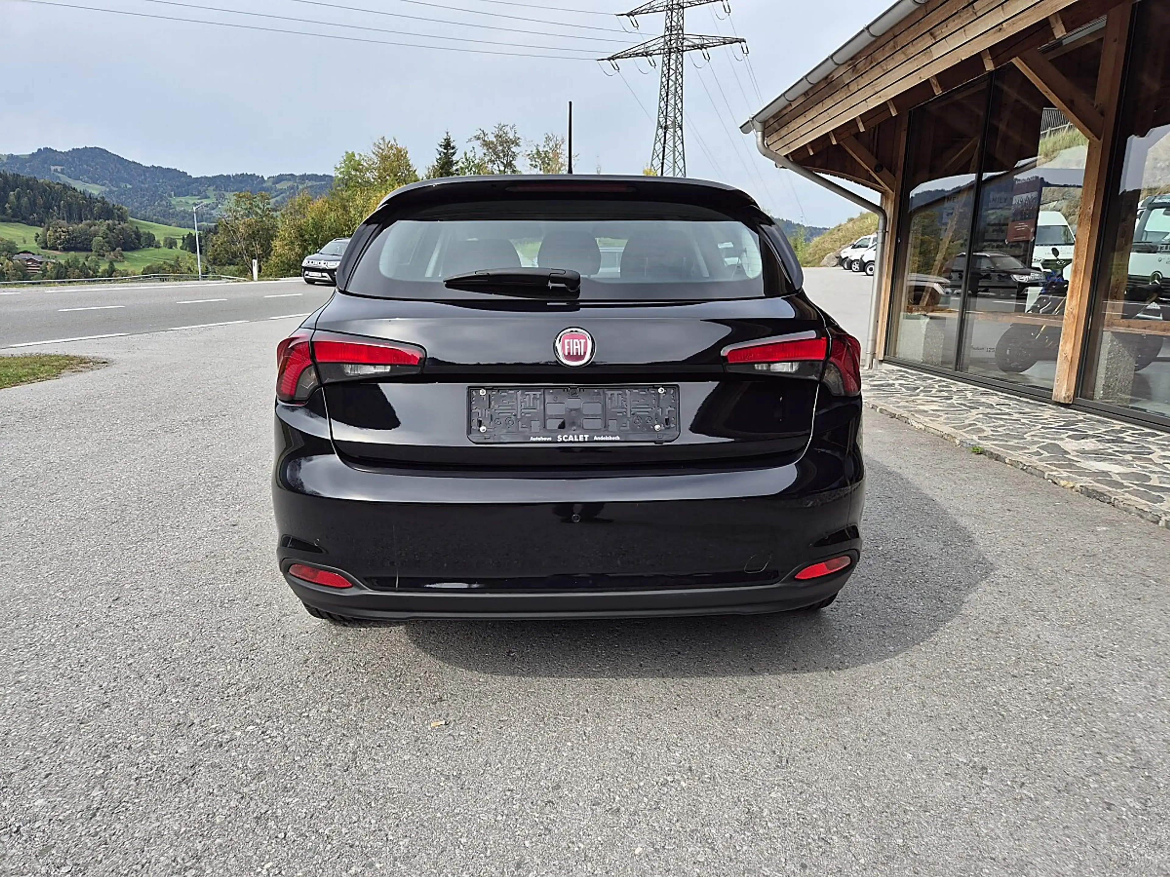Fiat Tipo MultiJet 120 SCR Mirror — photo 4