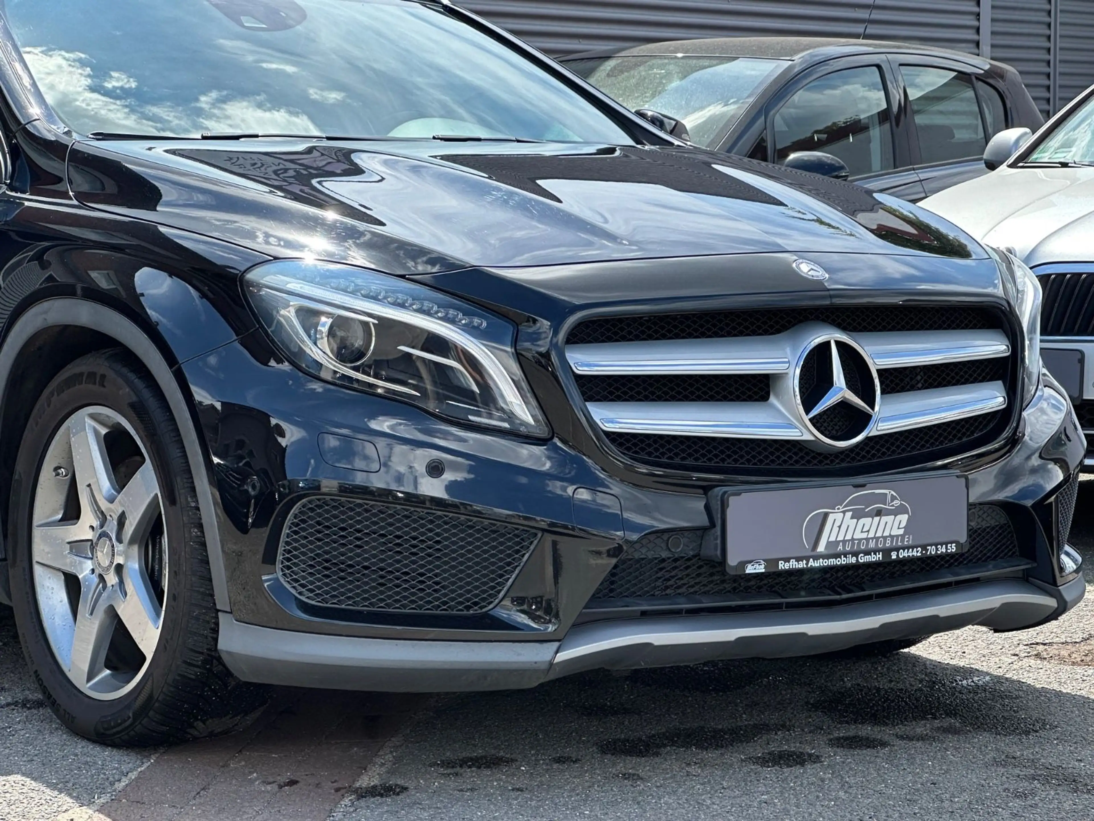 Mercedes-Benz GLA 220 CDI/d 4Matic*AMG*XENON*PDC*SHZ*NAVI* — photo 9