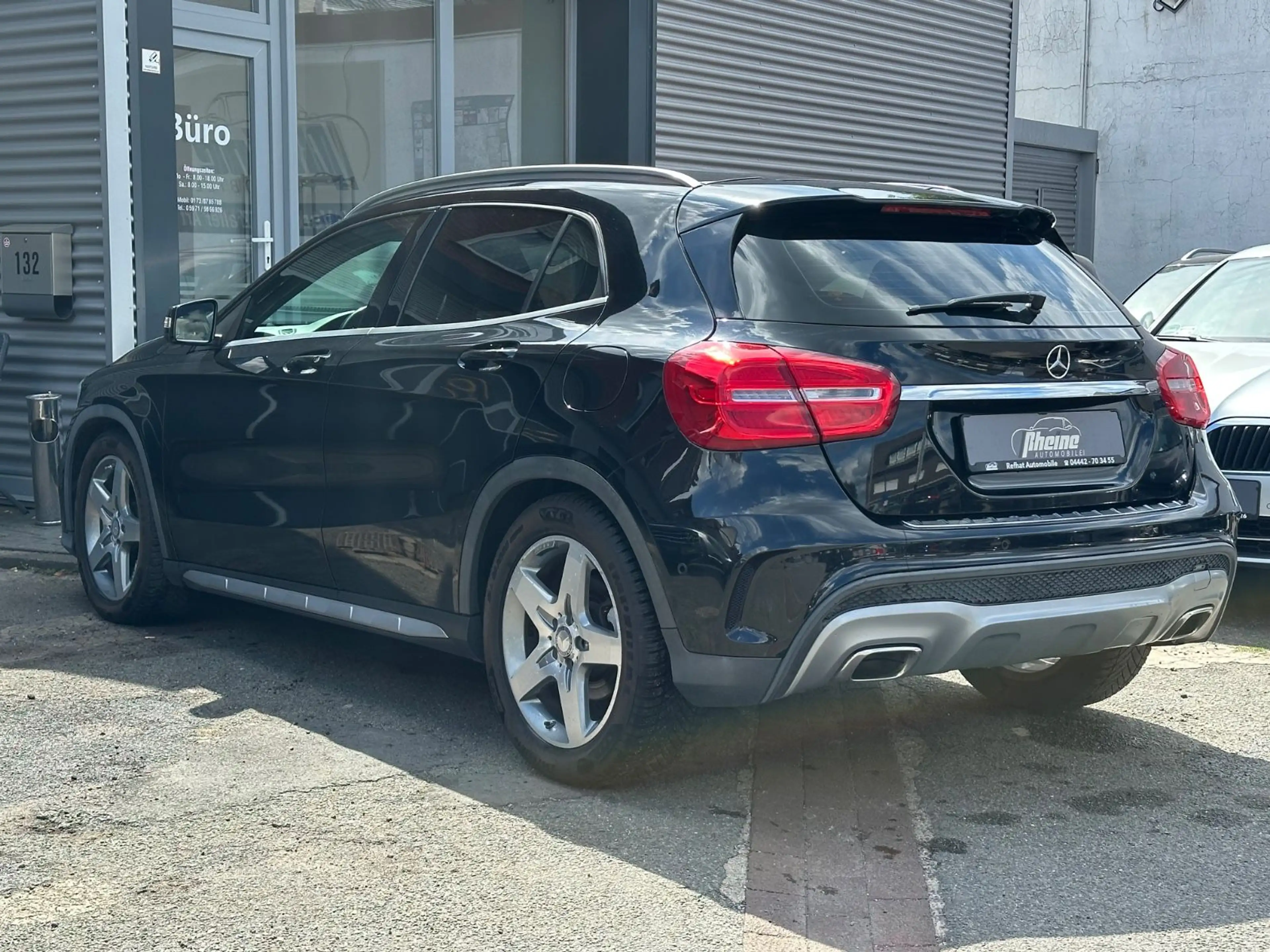 Mercedes-Benz GLA 220 CDI/d 4Matic*AMG*XENON*PDC*SHZ*NAVI* — photo 14