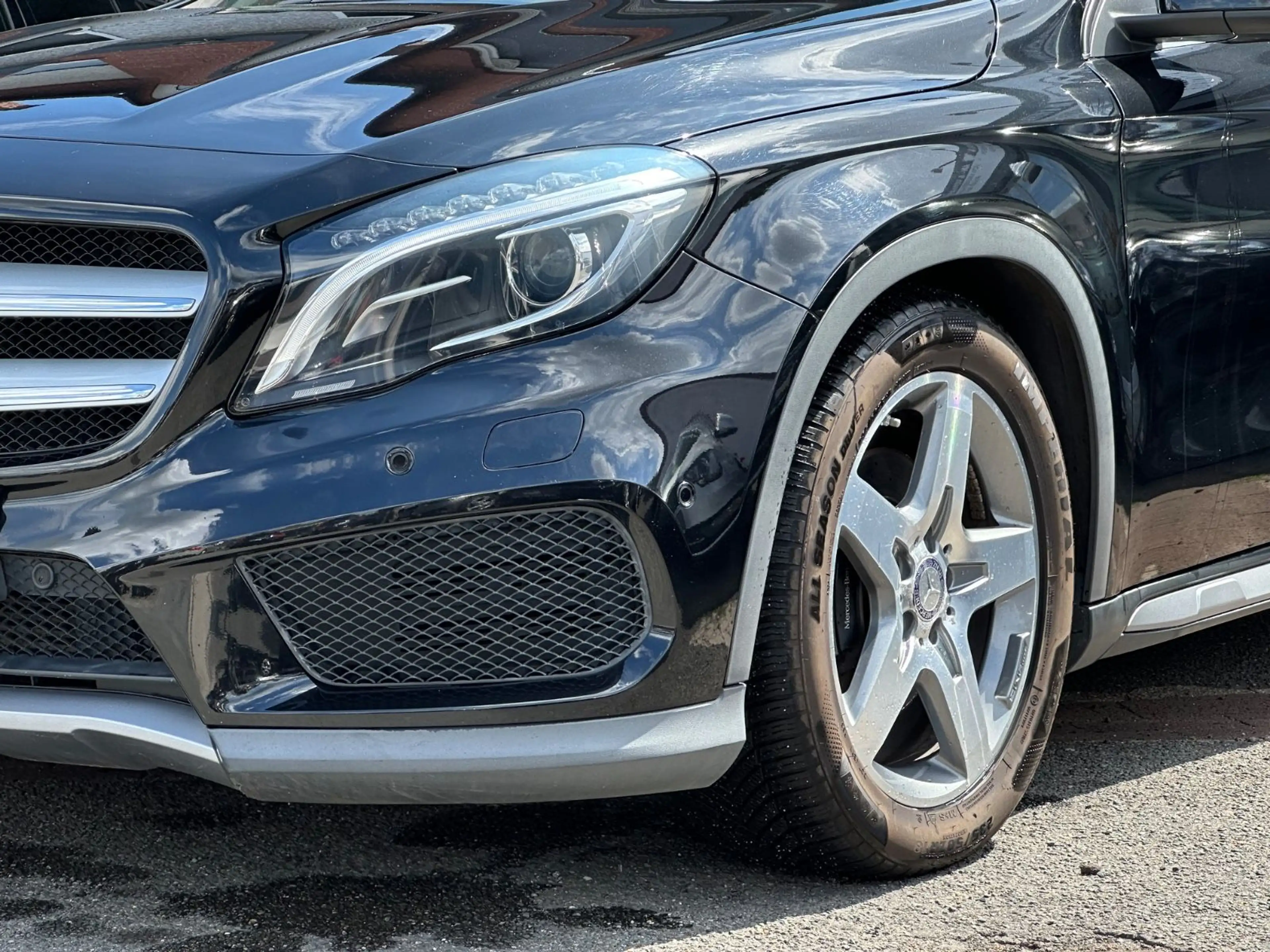 Mercedes-Benz GLA 220 CDI/d 4Matic*AMG*XENON*PDC*SHZ*NAVI* — photo 5