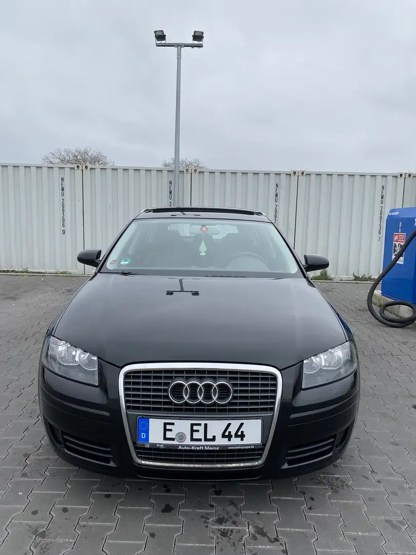 Audi A3 1.6 FSI Sportback Ambition V.B - 1
