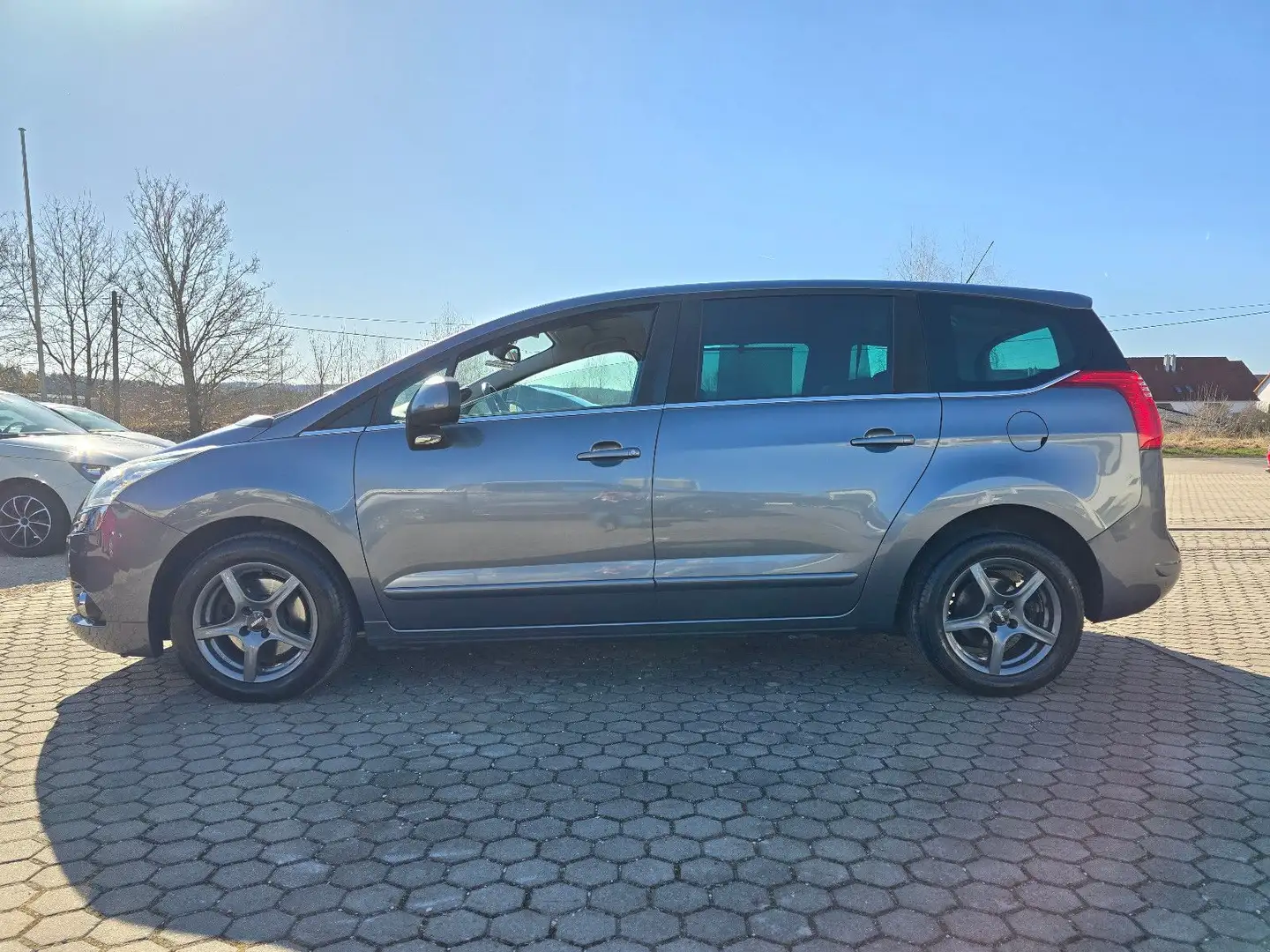 Peugeot 5008 Premium Grigio - 2