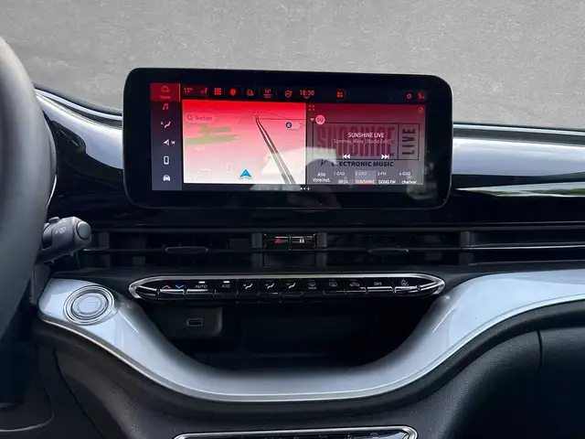 Fiat 500e view 12