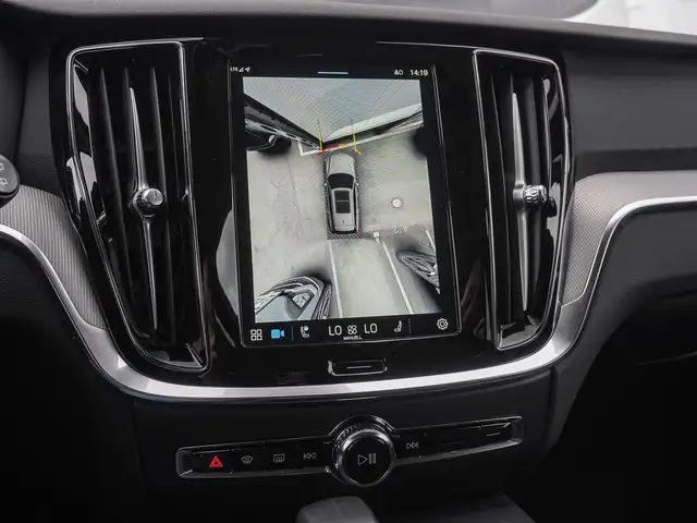 Volvo V60 view 13