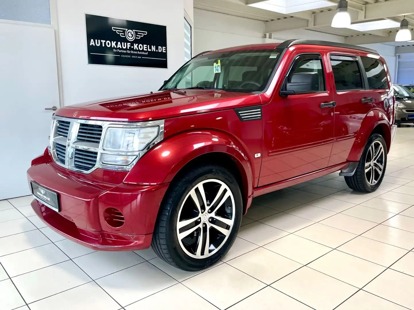 Dodge Nitro SE 4x2 2,8 CRD 6MT Rot - 2