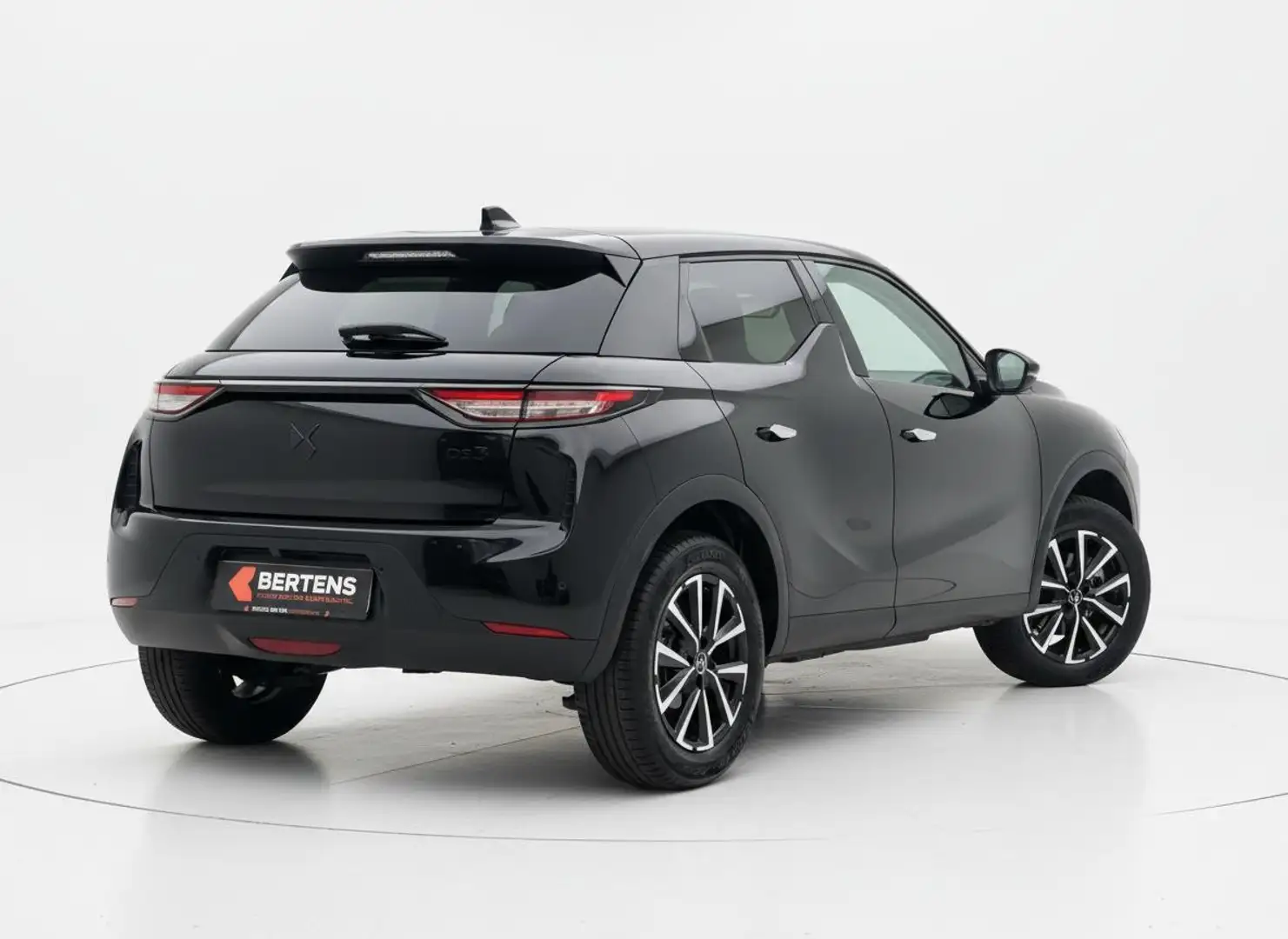 DS Automobiles DS 3 1.2 Hybrid 136 Performance Line | Automaat | Pack Schwarz - 2