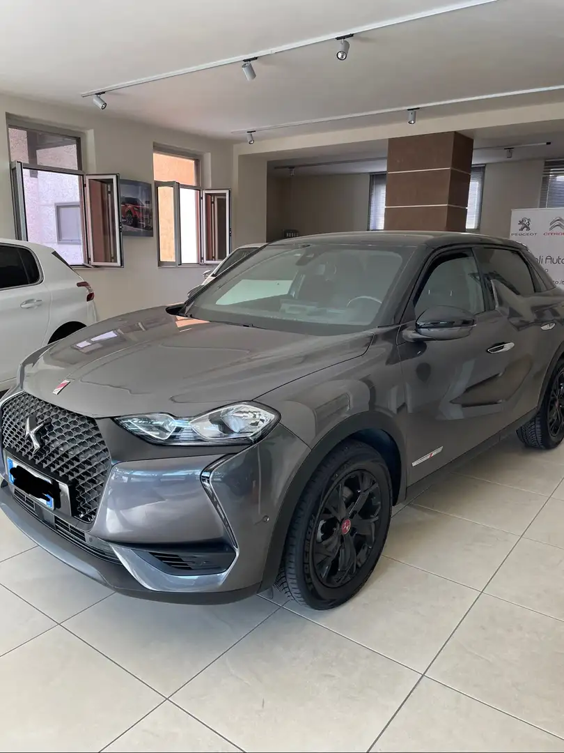 DS Automobiles DS 3 Crossback DS3 1.5 bluehdi Performance Line 130cv auto Nero - 1