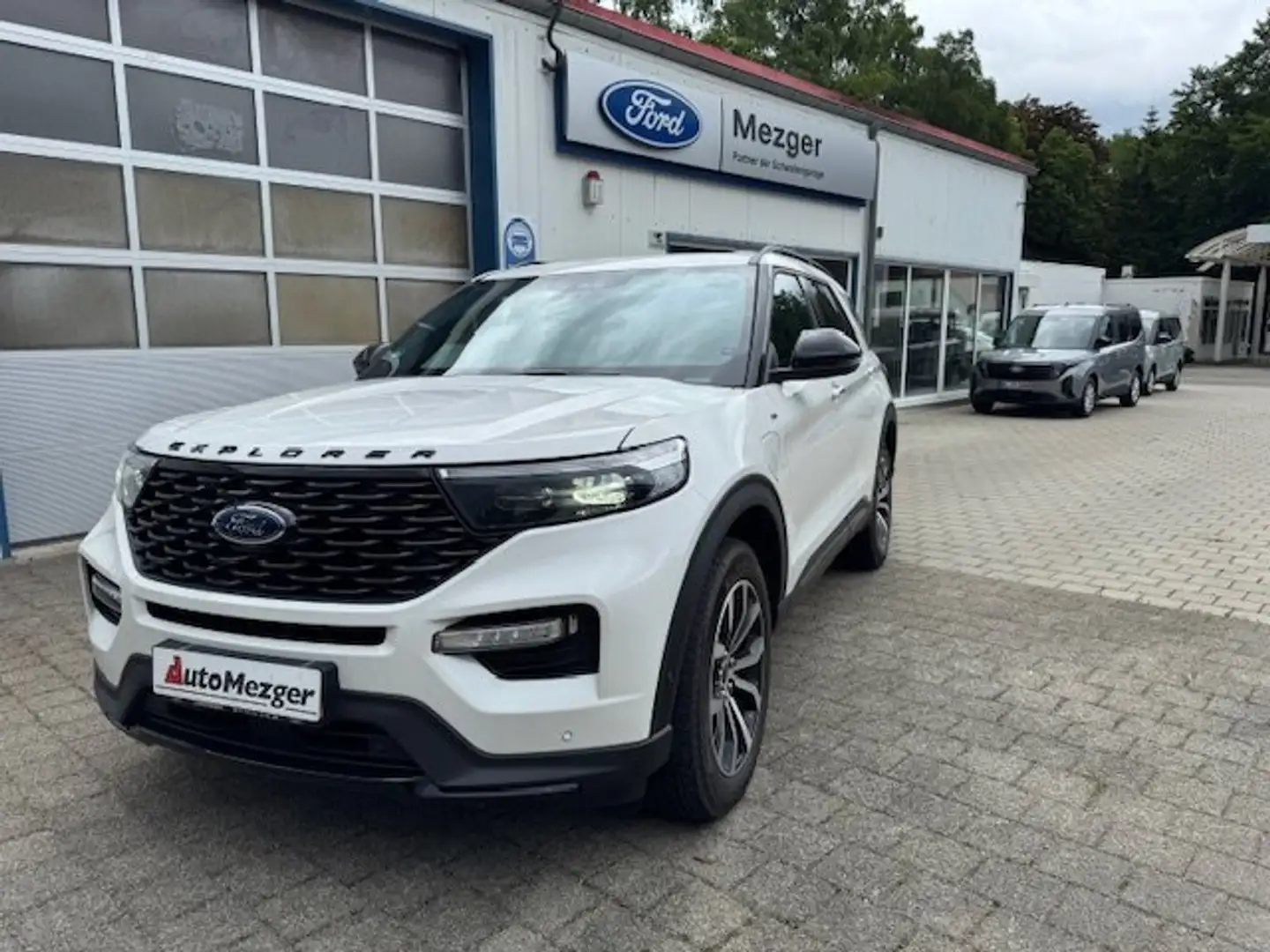 Ford Explorer ST-Line Plug-in-Hybrid 4x4 - 2