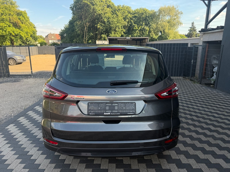 Ford S-Max Titanium Automatik AHK PDC LED SHZ — photo 5