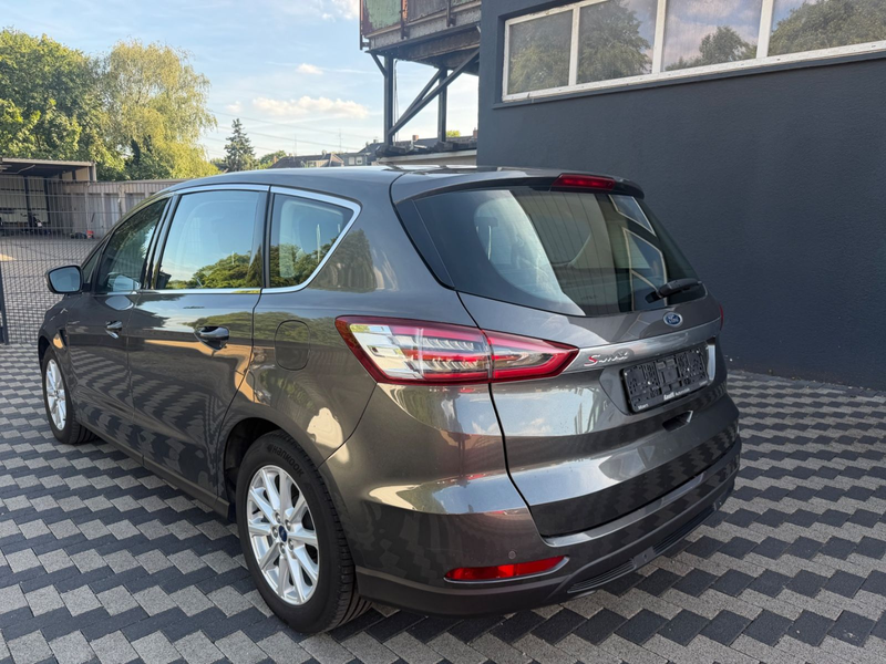 Ford S-Max Titanium Automatik AHK PDC LED SHZ — photo 6