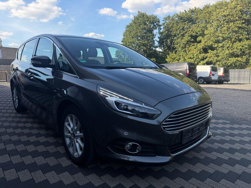 Ford S-Max Titanium Automatik AHK PDC LED SHZ — photo 3