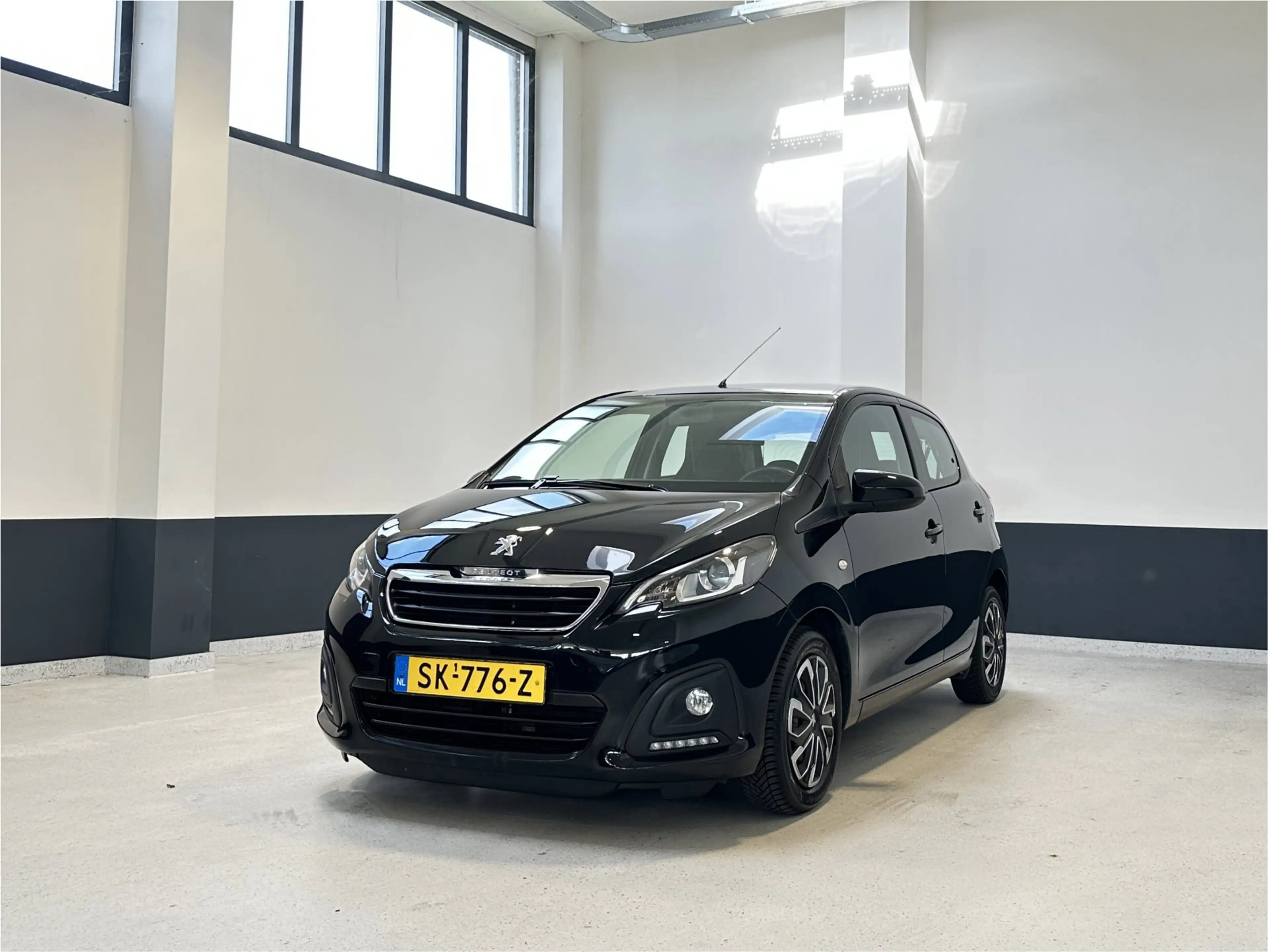 Peugeot 108 1.0 e-VTi Active | Bluetooth | NL | Airco — photo 2