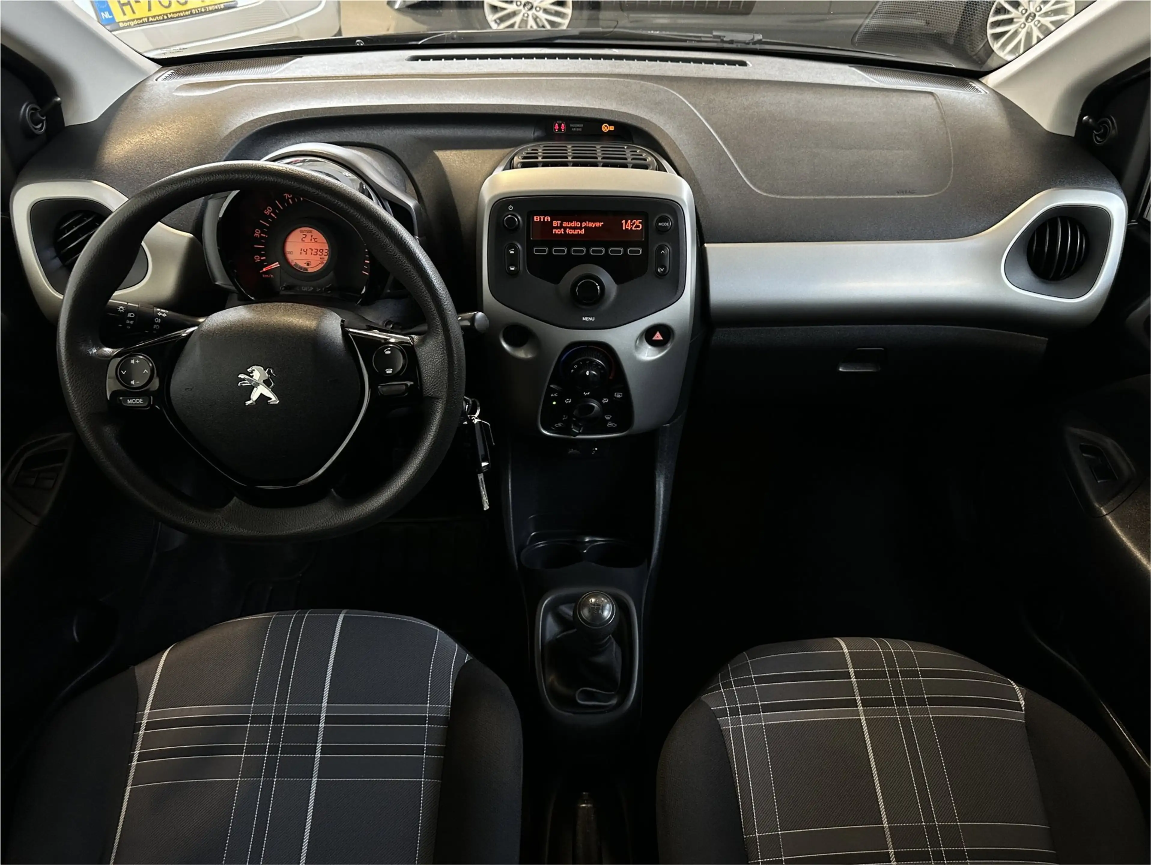 Peugeot 108 1.0 e-VTi Active | Bluetooth | NL | Airco — photo 10