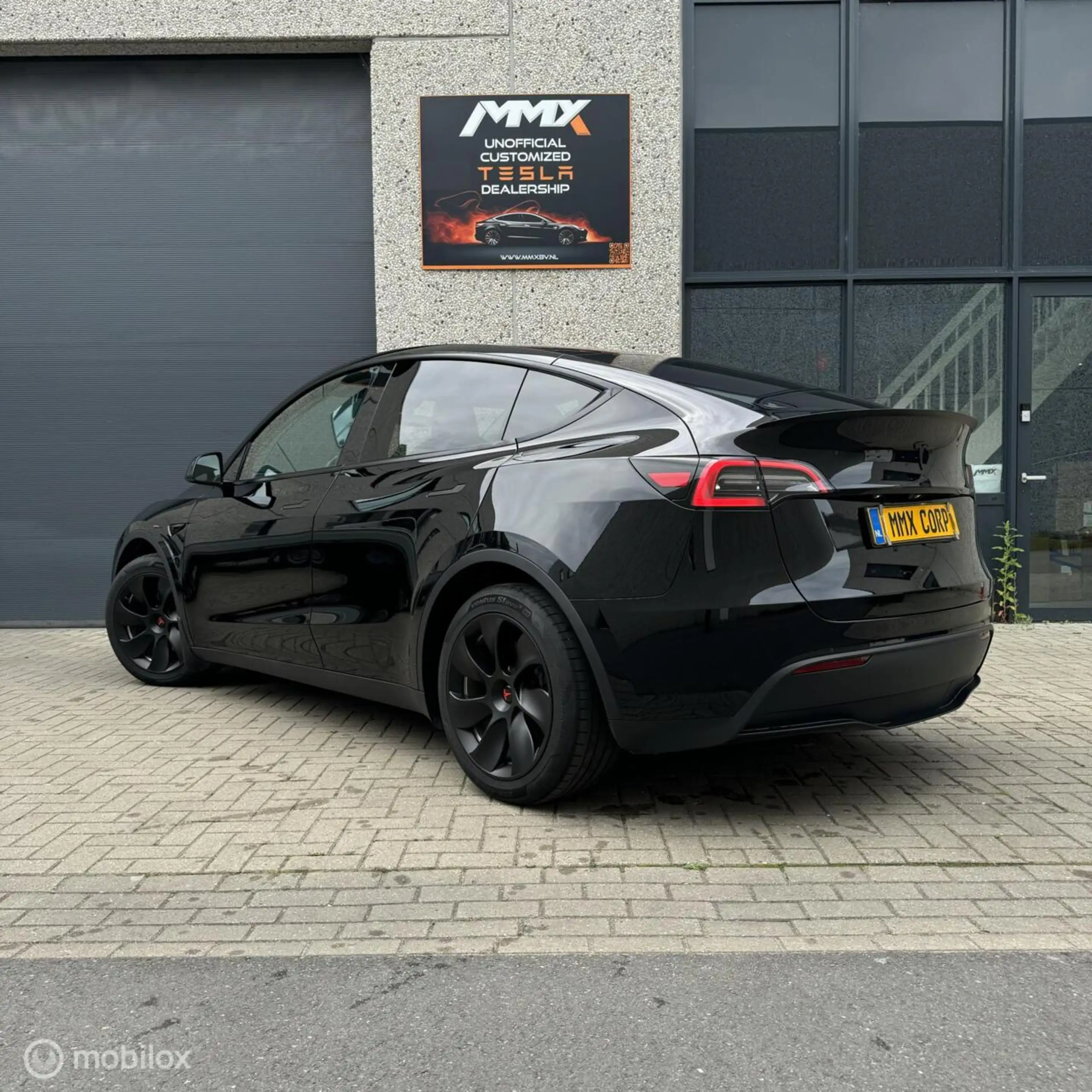 Tesla Model Y PREMIUM LFP RWD + MMX PACK + IAP — photo 7
