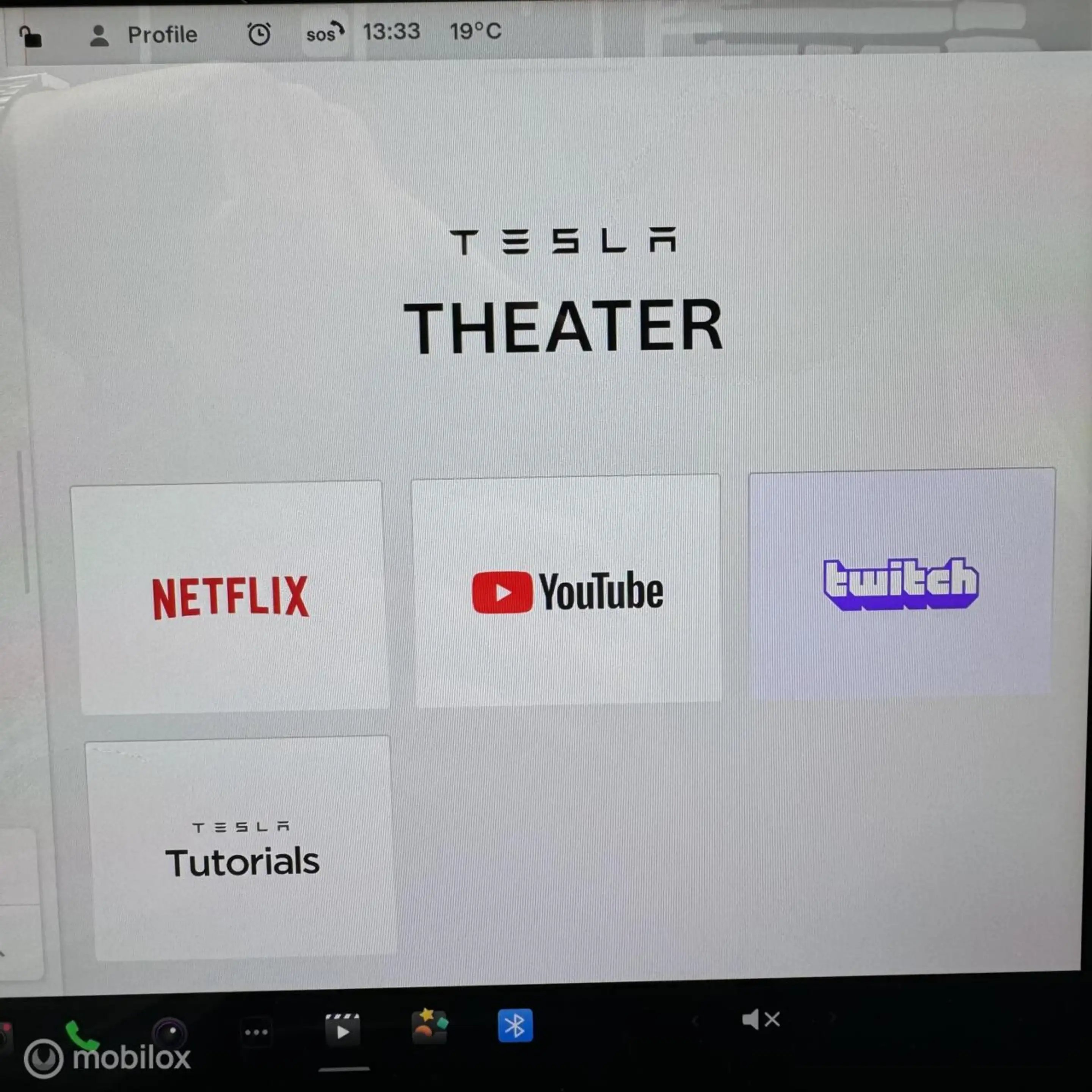 Tesla Model Y PREMIUM LFP RWD + MMX PACK + IAP — photo 12