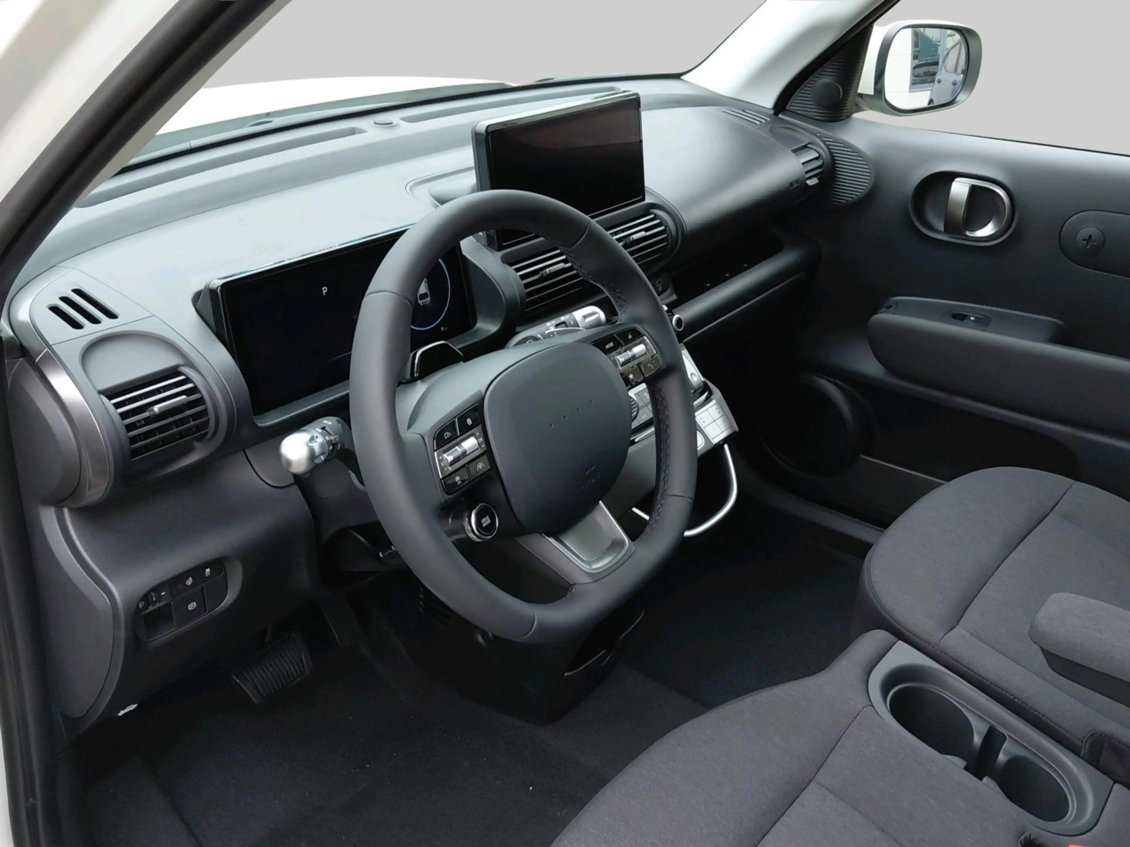 Hyundai Inster Pulse Advanced 42 kWh VAN €26.995 VOOR €24.495 — photo 4