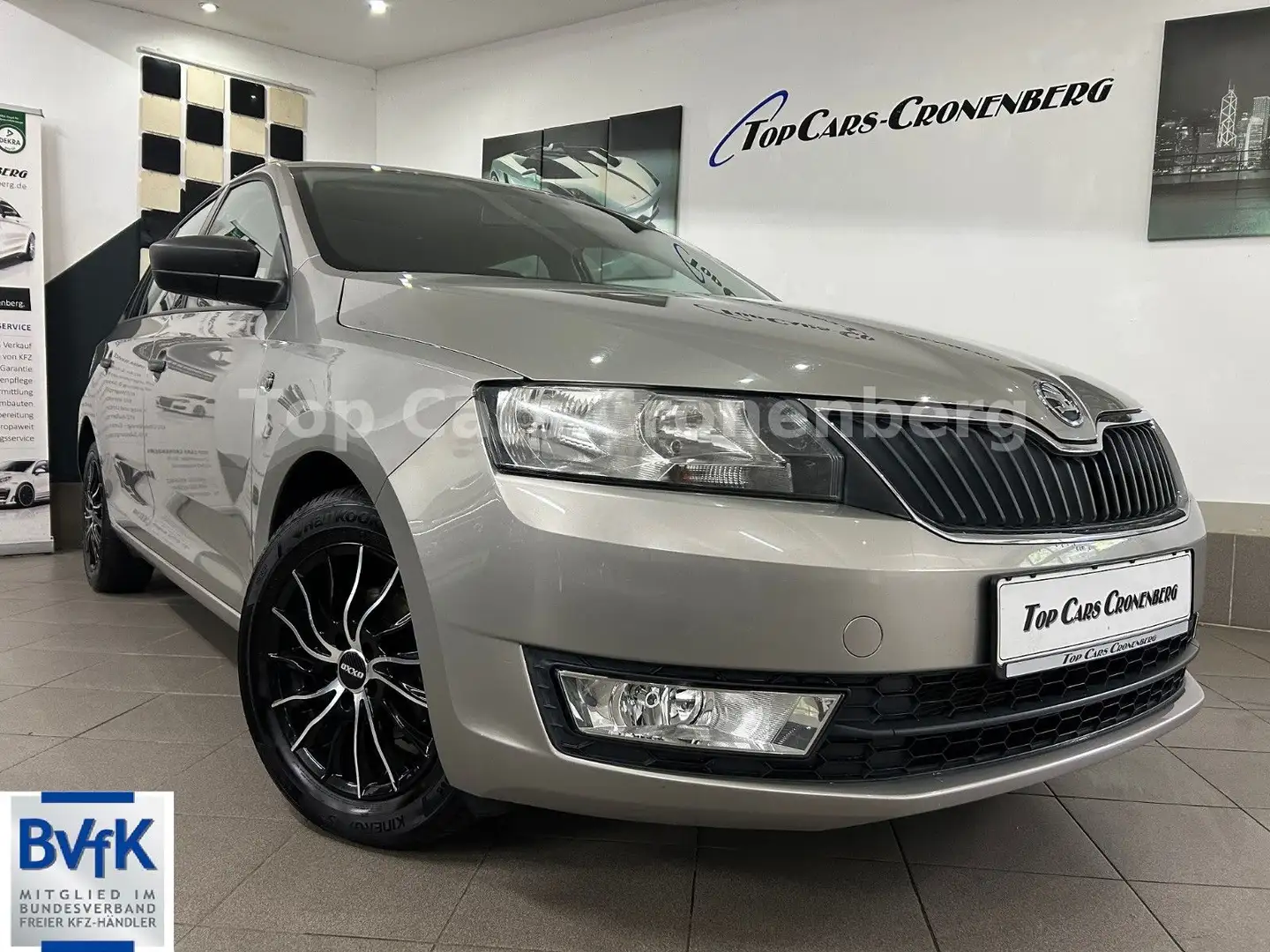 Skoda Rapid/Spaceback Spaceback 1.2 Active*1.Hand*48TKM*EURO5* Beige - 1