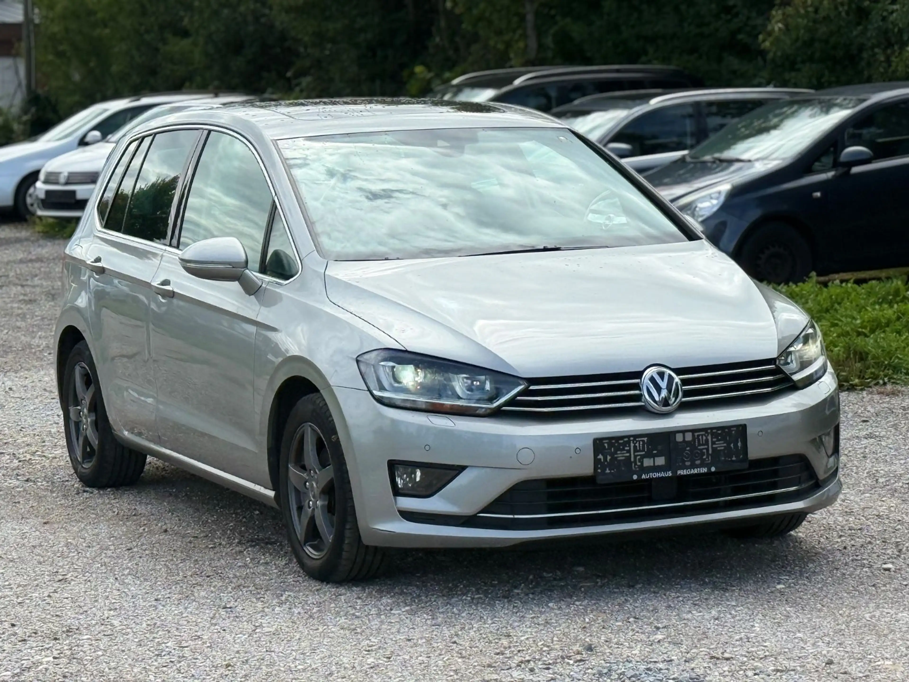 Volkswagen Golf Sportsvan Highline Pano Automatik R-Kamera — photo 7