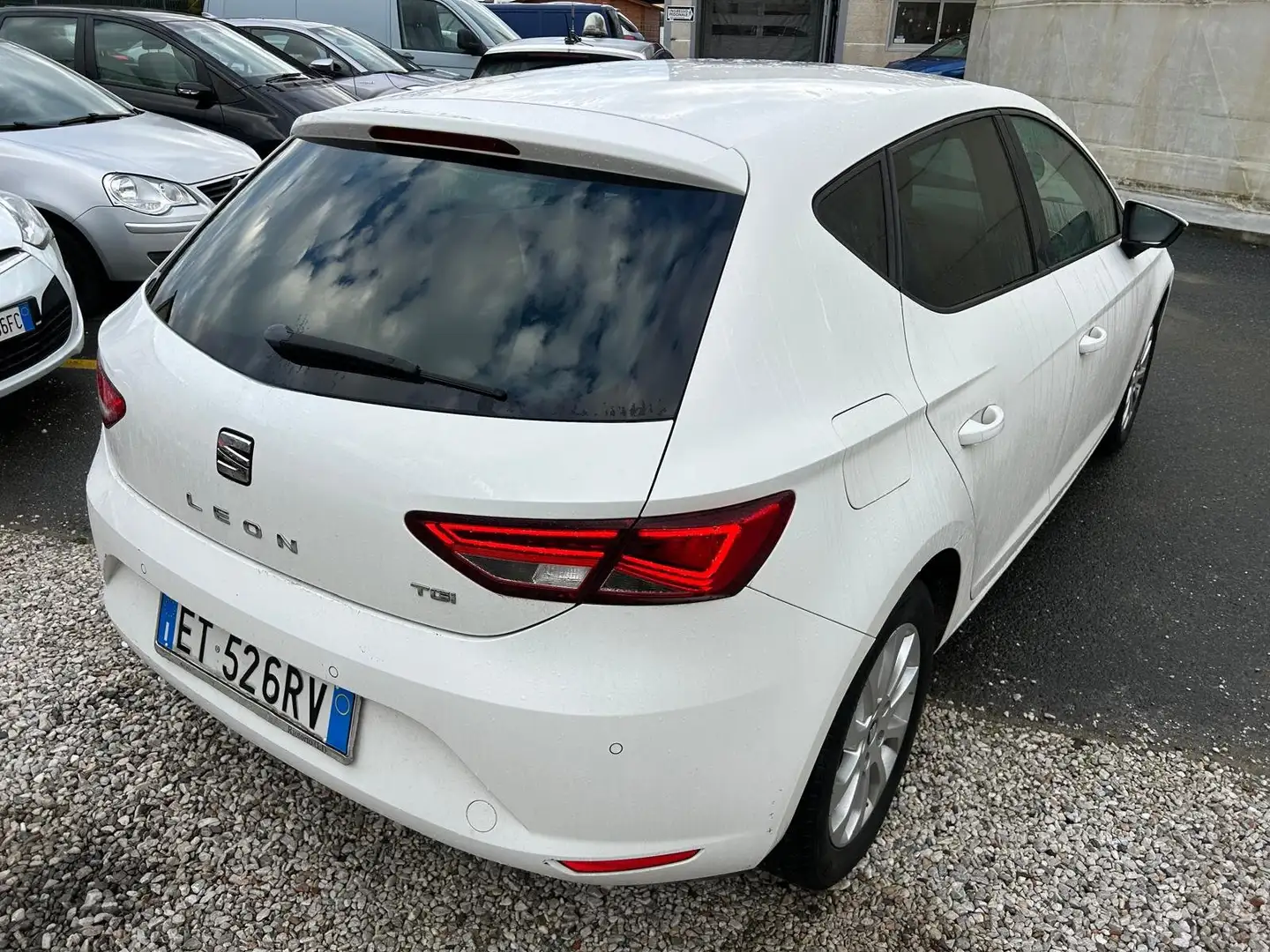 SEAT Leon Weiß - 2