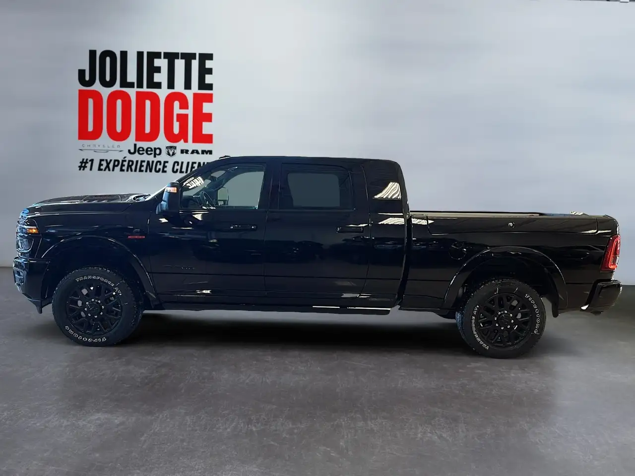 RAM 3500 снимка RAM 3500