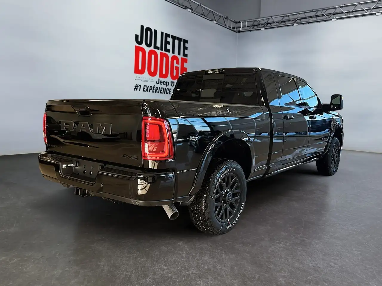 RAM 3500 снимка RAM 3500
