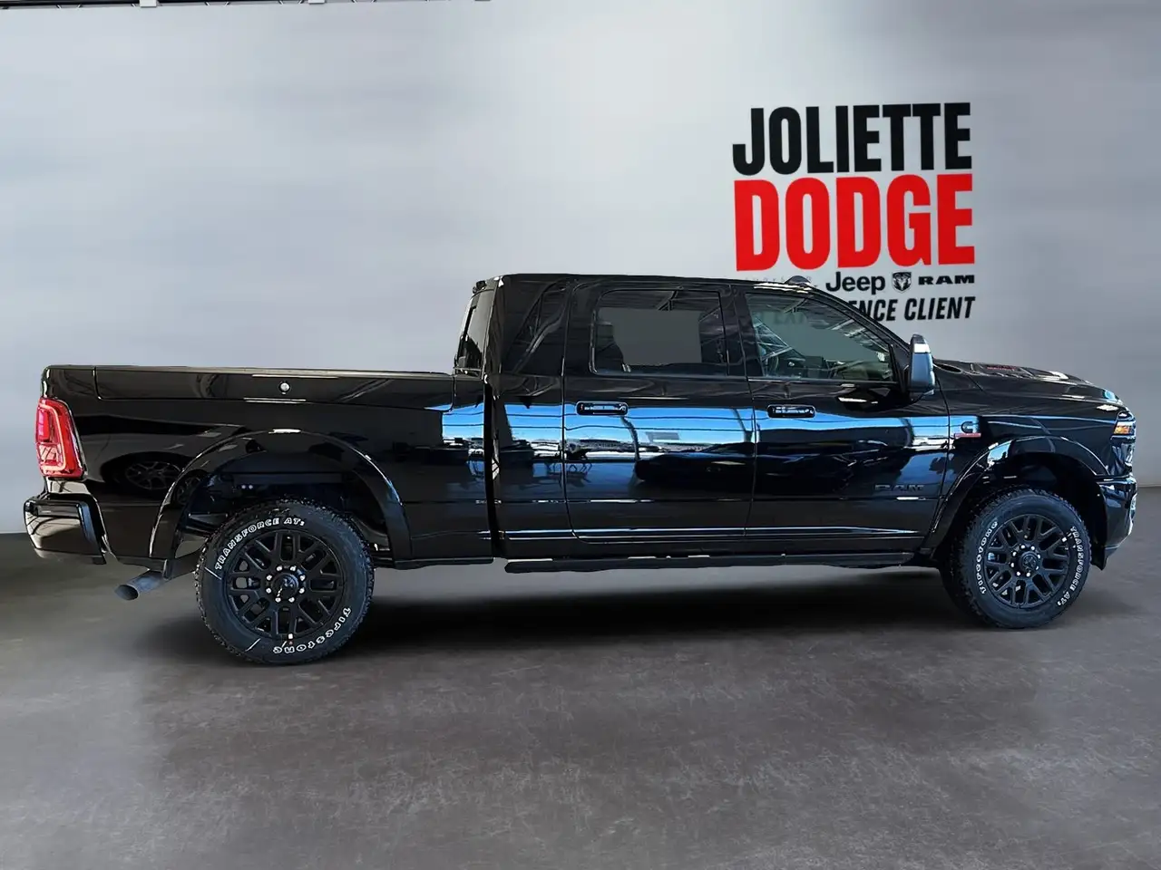 RAM 3500 снимка RAM 3500