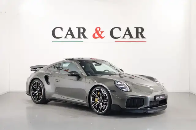 Porsche 992