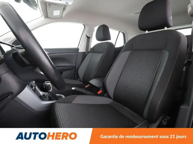 Volkswagen T-Cross view 10