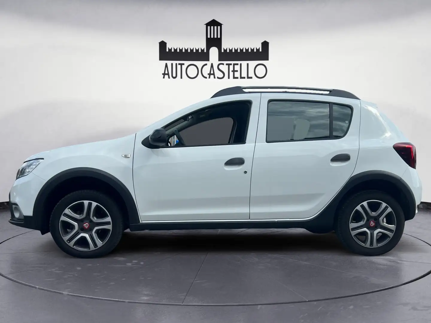 Dacia Sandero Sandero Stepway 1.5 blue dci Techroad 95cv Bianco - 2
