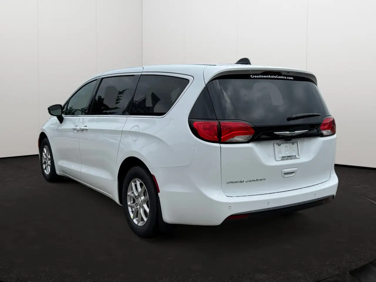 Chrysler Grand Caravan photo Chrysler Grand Caravan