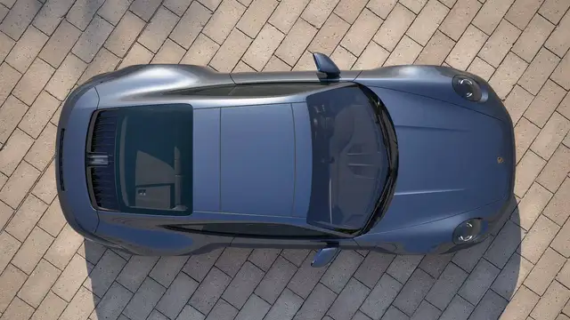 Porsche 911 view 7
