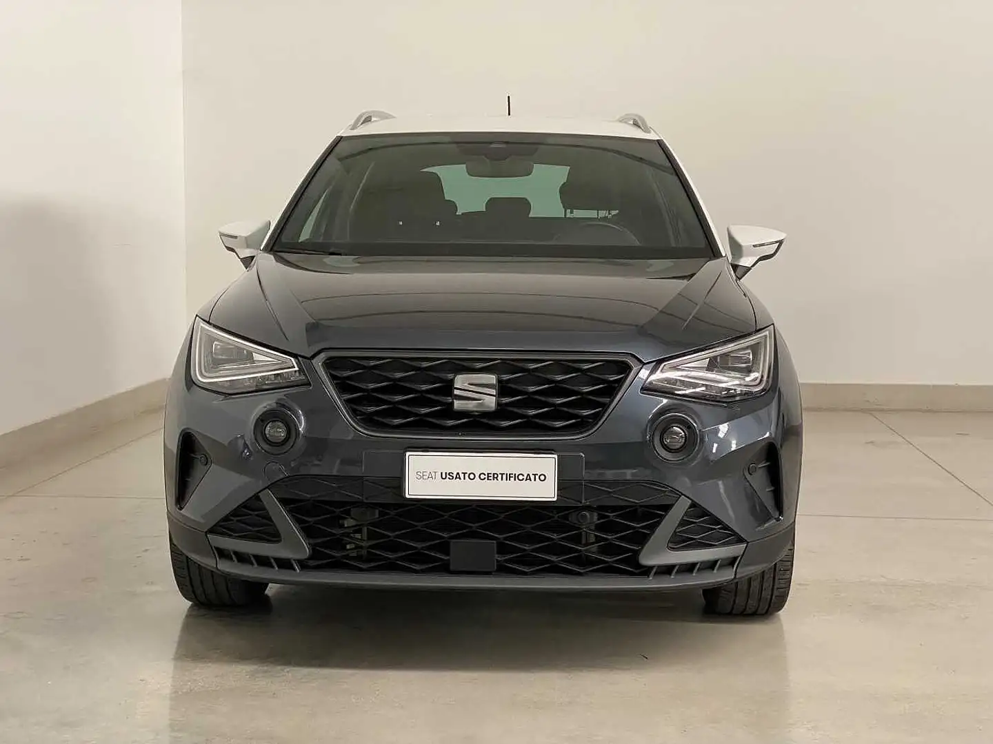 SEAT Arona 1.0 TGI FR Grigio - 2