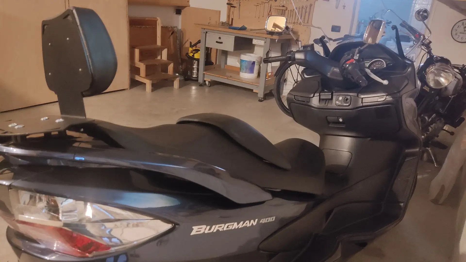 Suzuki Burgman 400 Blau - 2