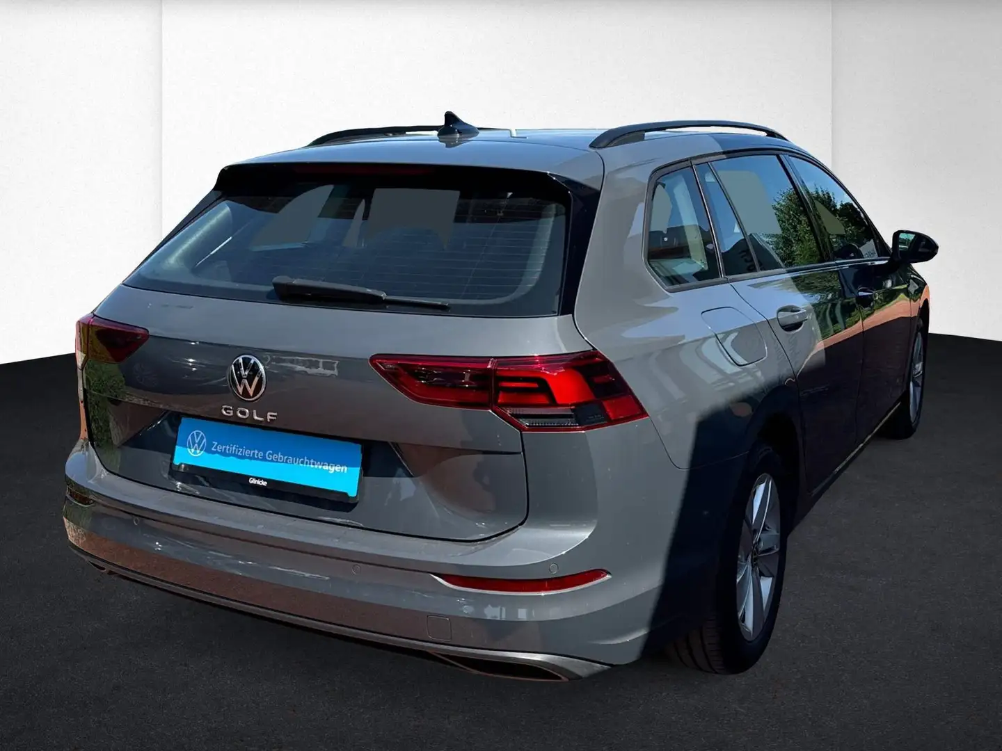 Volkswagen Golf Variant Golf VIII Variant1.0 TSI Life OPF Life Grau - 2