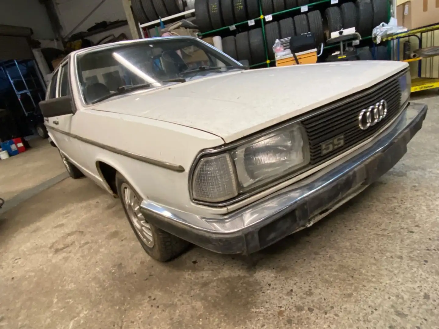 Audi 100 Alb - 2