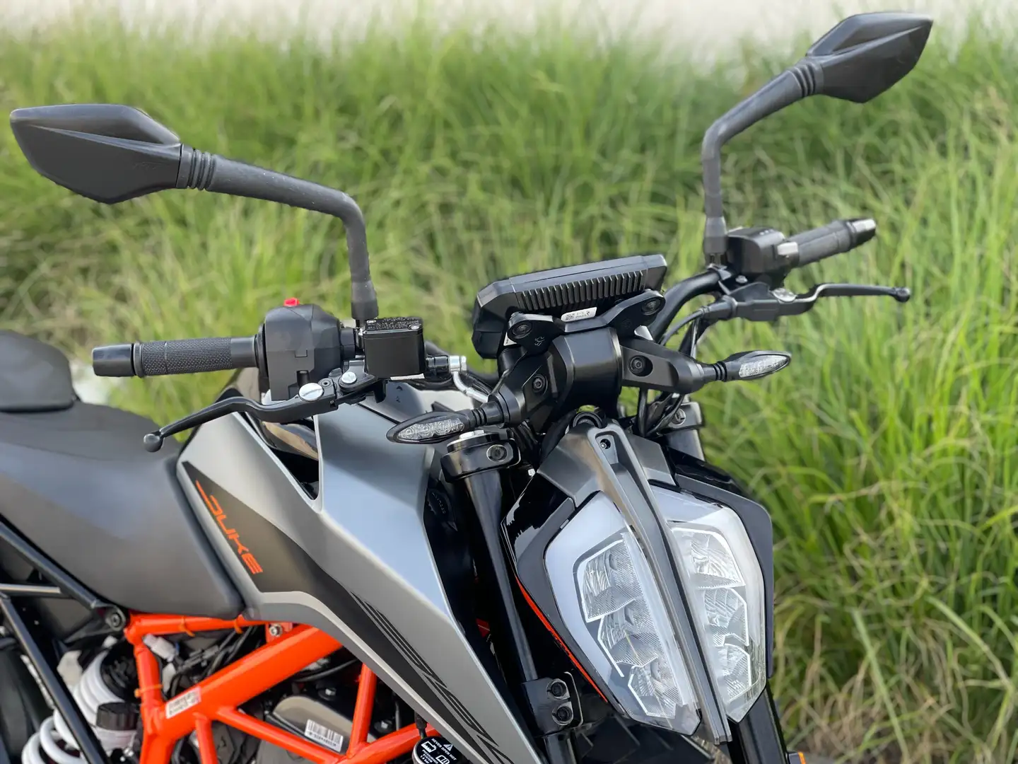 KTM 390 Duke - 2