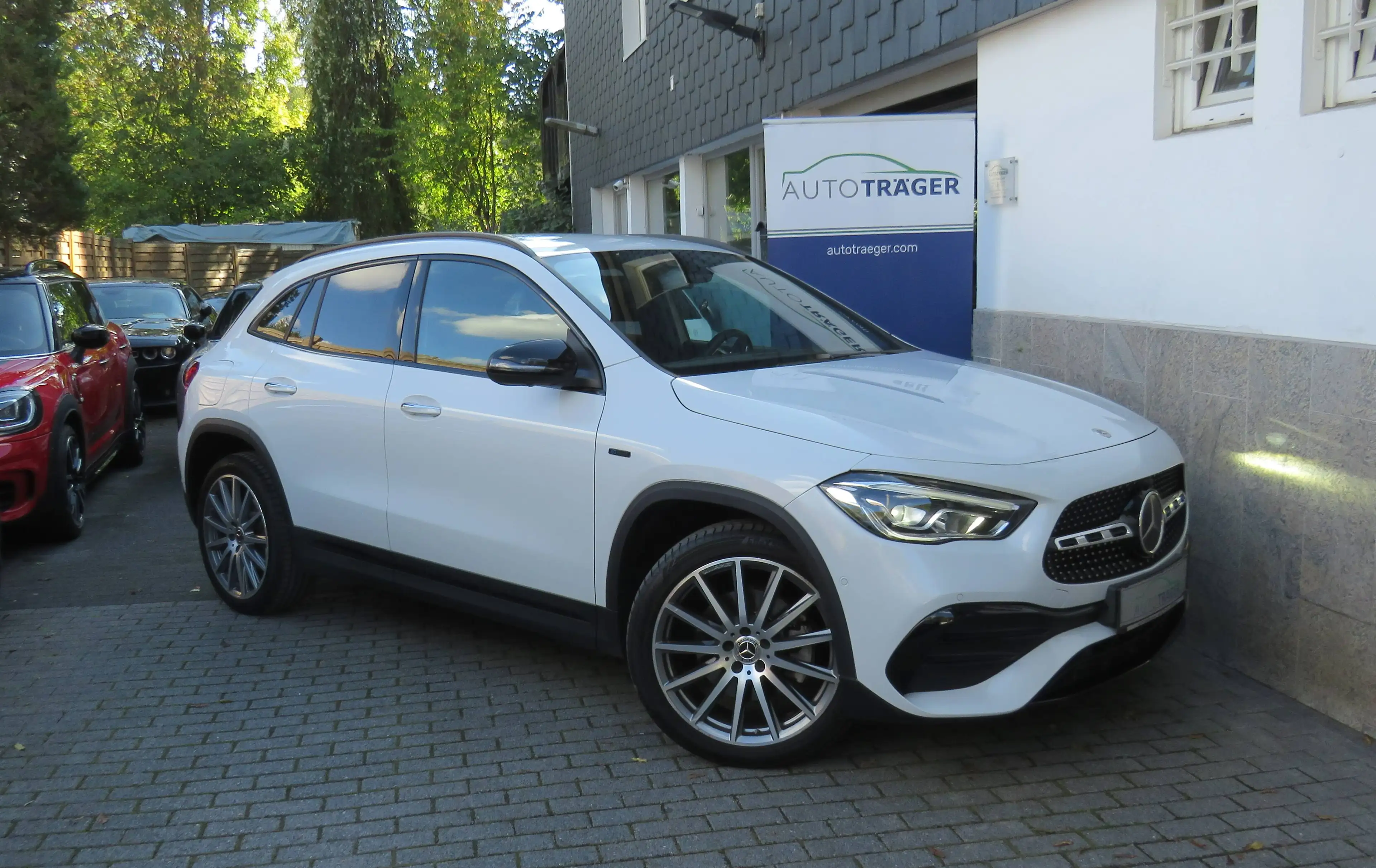 Mercedes-Benz GLA 250 GLA 250 e (247.786) AMG Line // 360°/20"/AHK/ACC/Widescreen/Augmented/Standhzg
