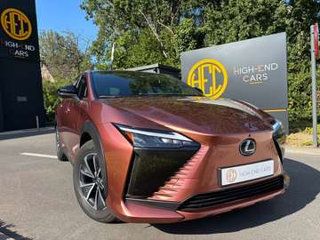 RZ 450e 71.4 kWh AWD Executive Line
