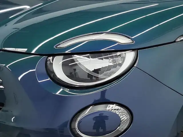Fiat 500 view 5